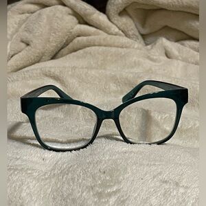 Betsey Johnson Cat Eye Reading Glasses Readers NEW +1.50 Green